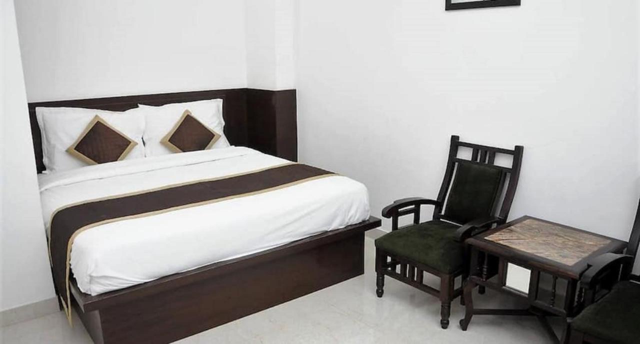 Del Hotel Dzsaiszalmer Kültér fotó