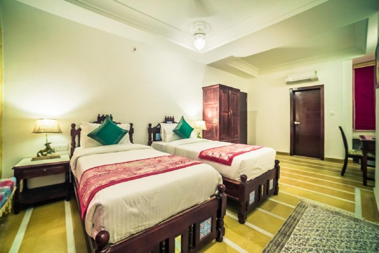 Del Hotel Dzsaiszalmer Kültér fotó